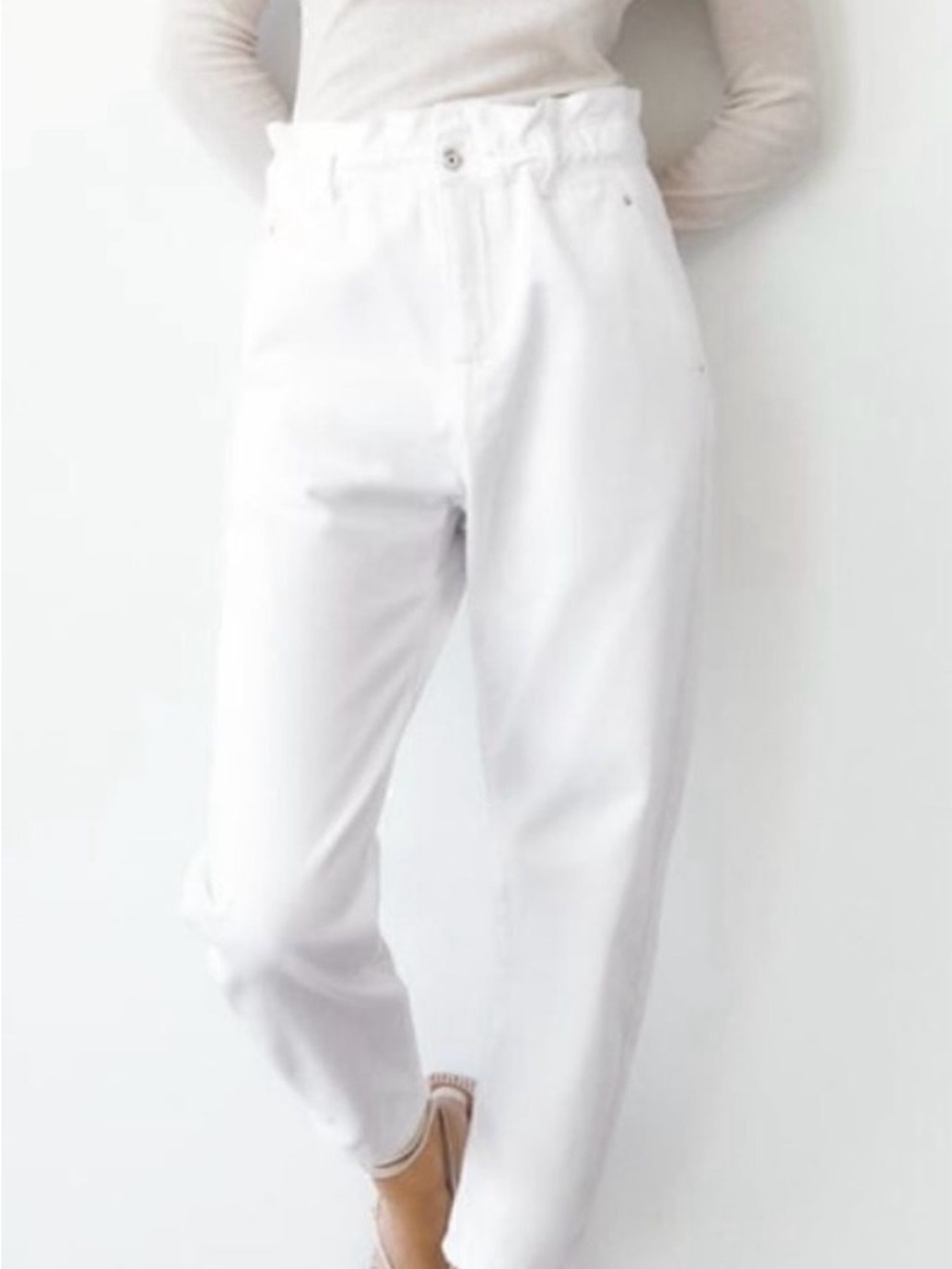 Zara White High-Waist Paperbag Jeans